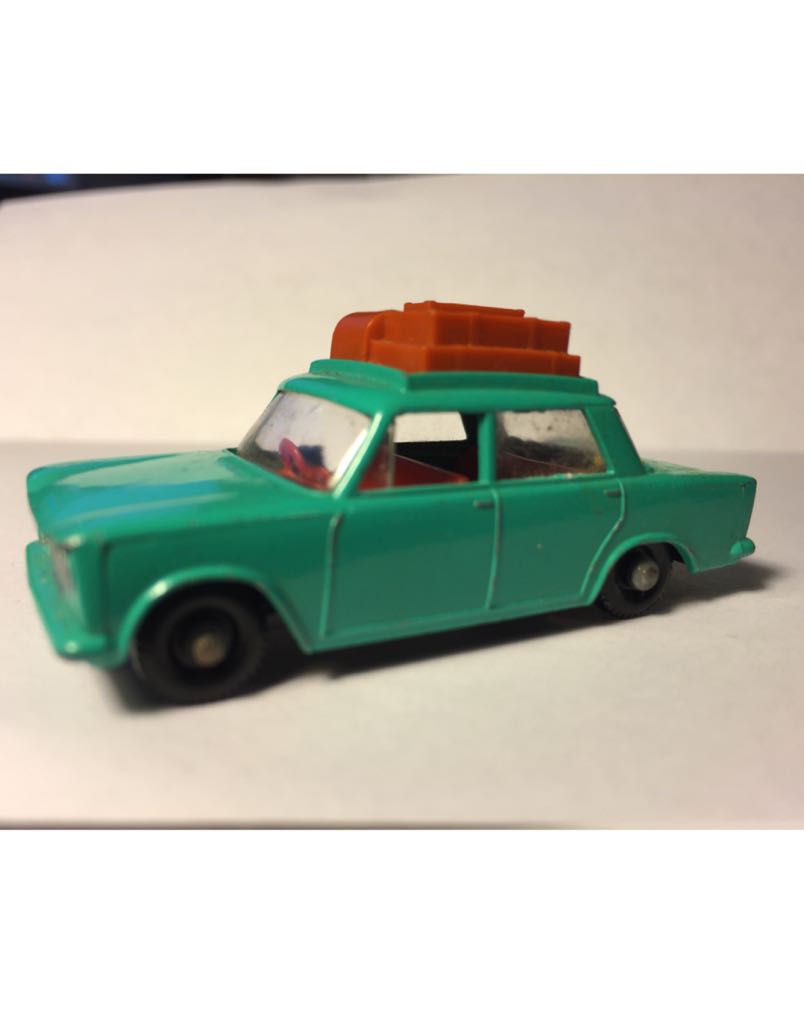 56B - Fiat 1500 - 1-75 Regular Wheels toy car collectible - Main Image 2