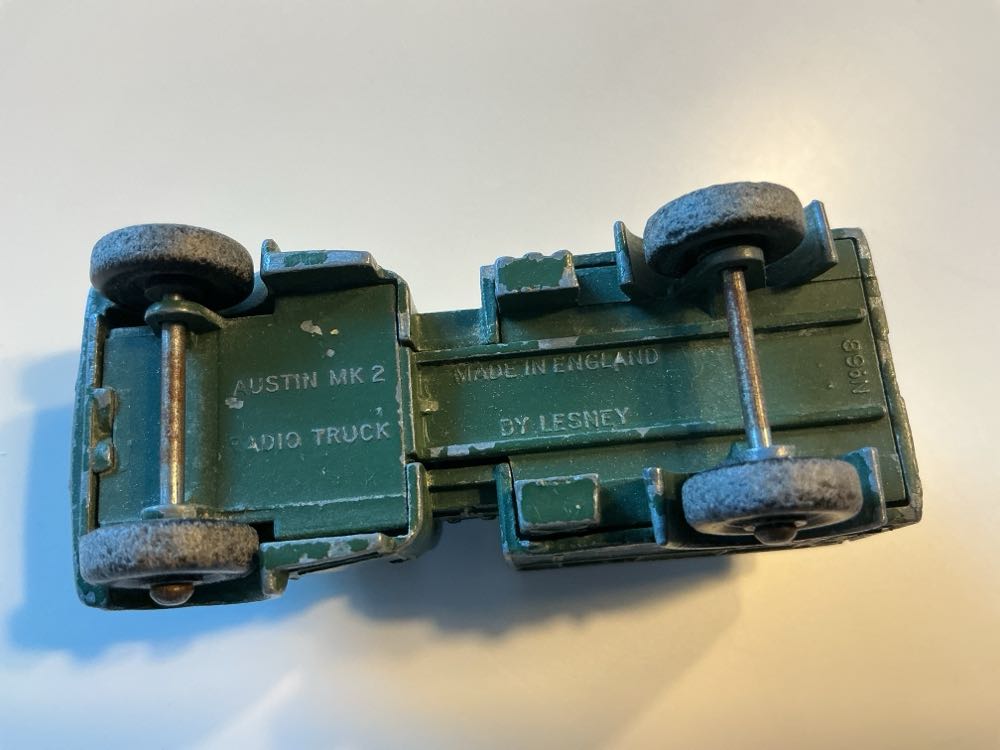 Austin Mark 2 Army Radio Truck - Matchbox 75 RW toy car collectible - Main Image 4