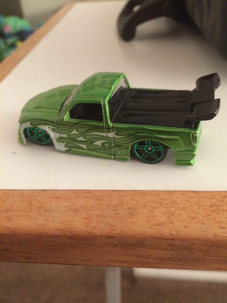 Super Tuned  toy car collectible - Main Image 2