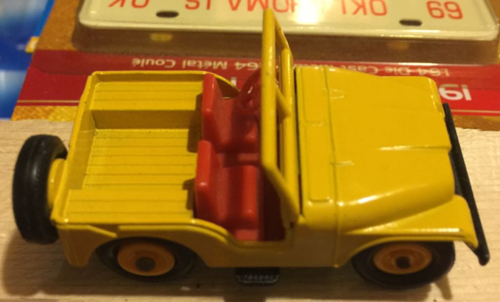 72B - Jeep CJ5 - 1-75 Regular Wheels toy car collectible - Main Image 2