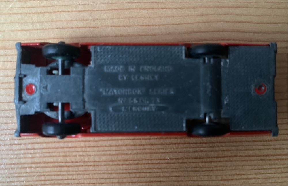 Mercury Commuter Station Wagon - Matchbox 75 RW toy car collectible - Main Image 4