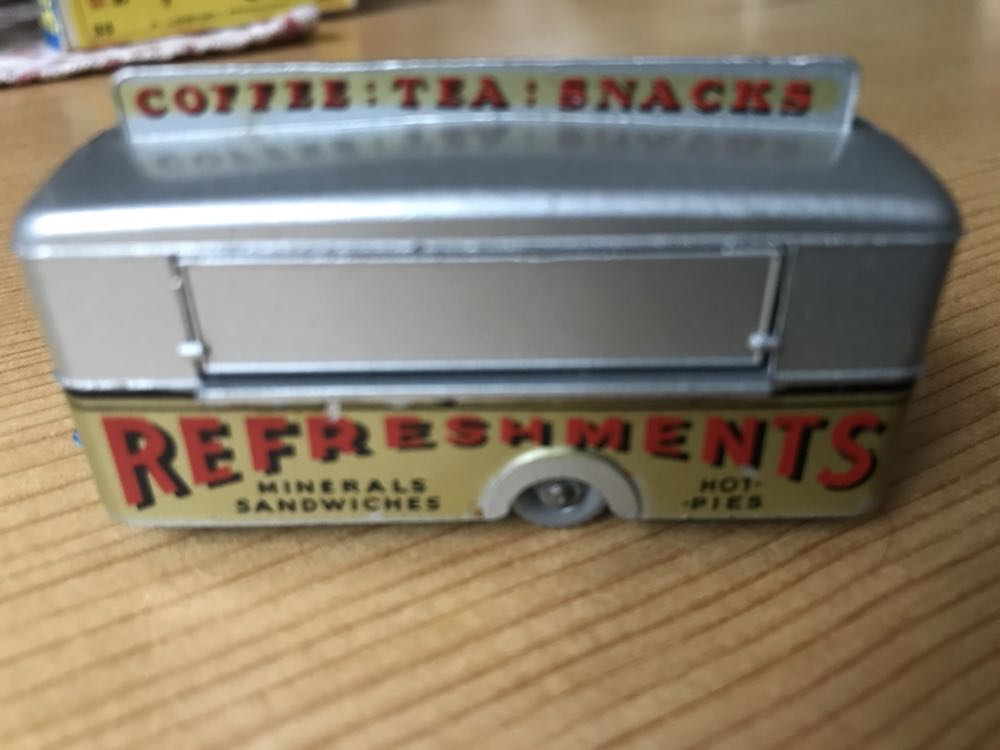 74A - Mobile Canteen - 1-75 Regular Wheels toy car collectible - Main Image 2