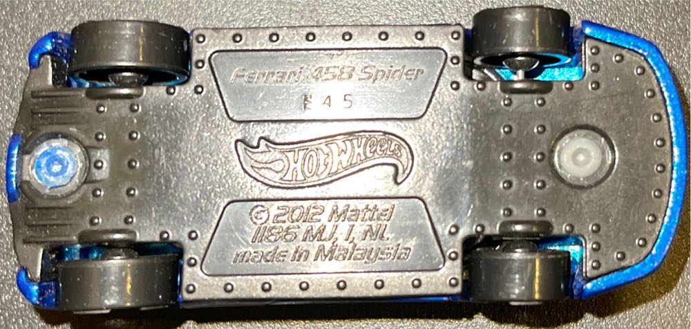 HotWheels Ferrari 458 Spider (Loose) - Hotwheels Showroom toy car collectible - Main Image 3