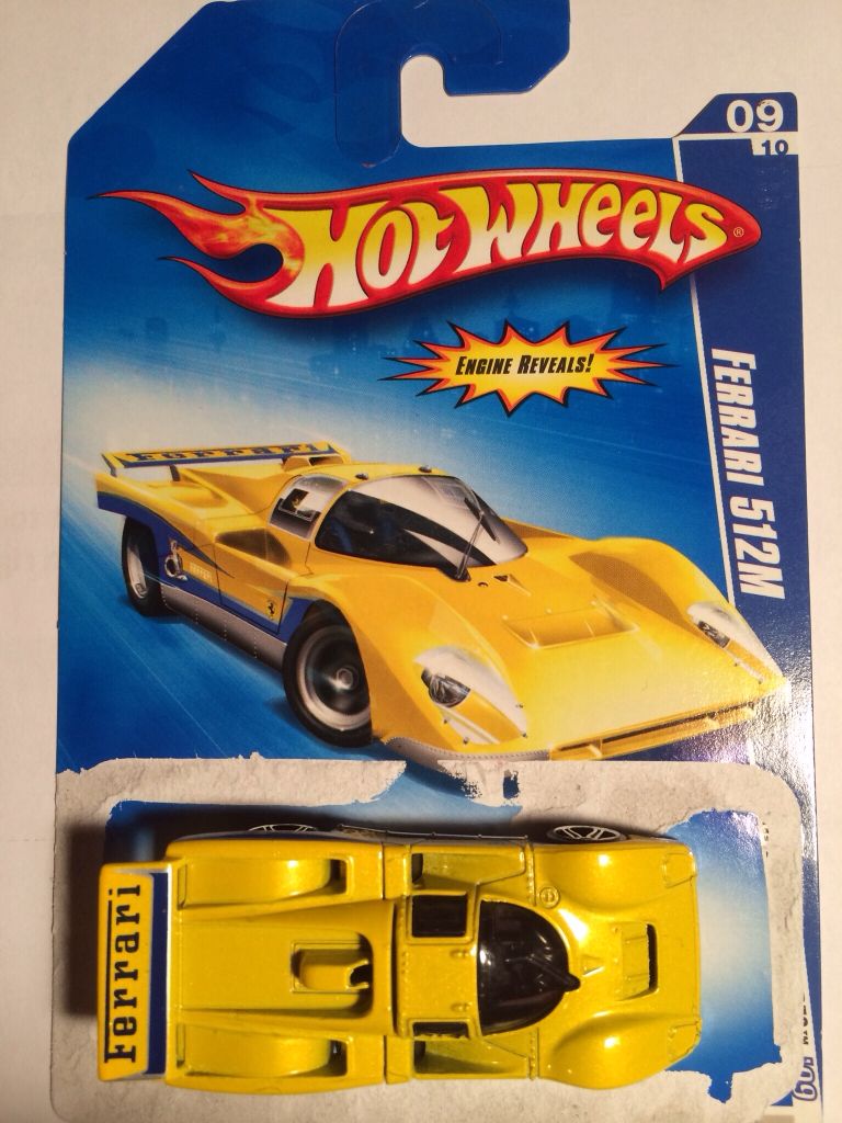 Ferrari 512 M - 2010 Hot Wheels toy car collectible - Main Image 2