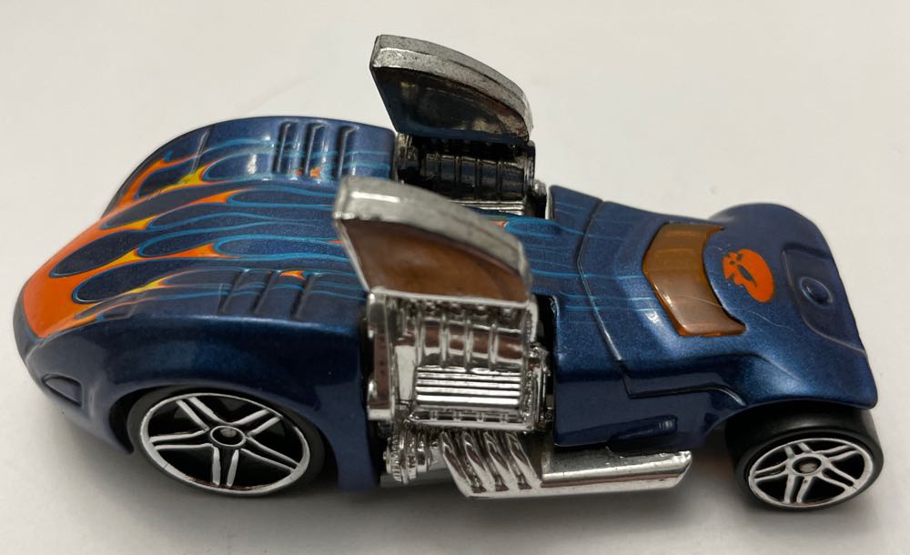 Twin Mill Hardnoze - Wastelanders toy car collectible - Main Image 3