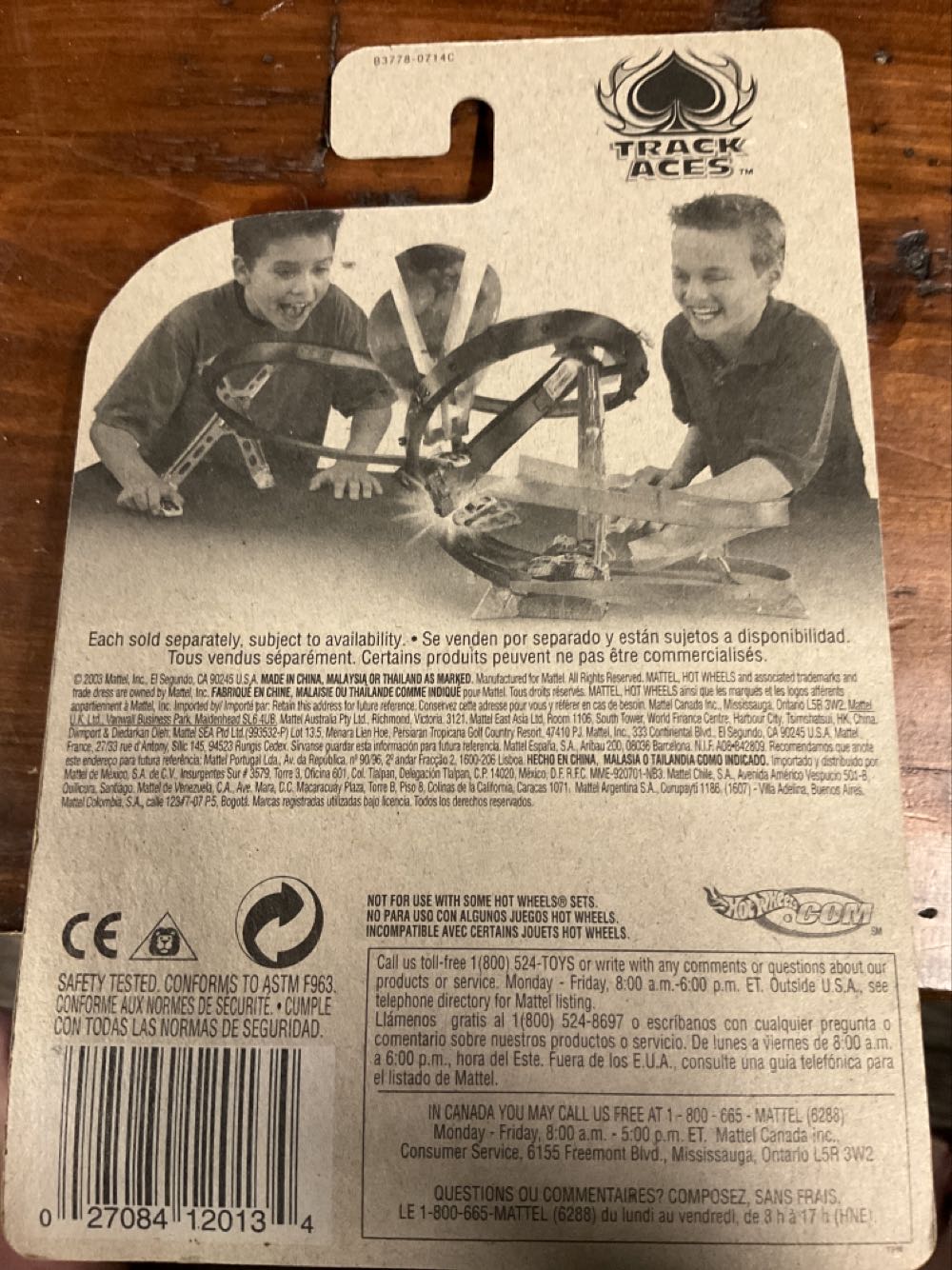 Vulture - 2004 Track Aces toy car collectible - Main Image 3