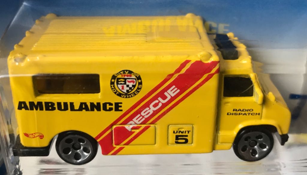 Ambulance - Mainline toy car collectible - Main Image 2