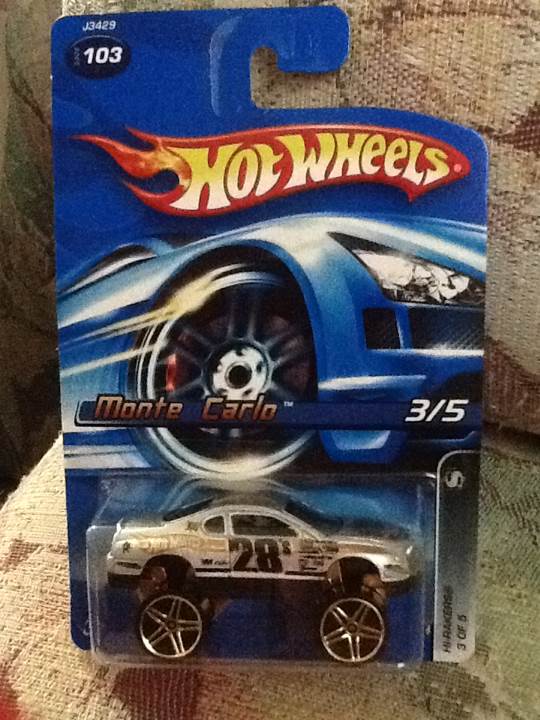 Hotwheels Monte Carlo - Hi-Rakers toy car collectible - Main Image 1