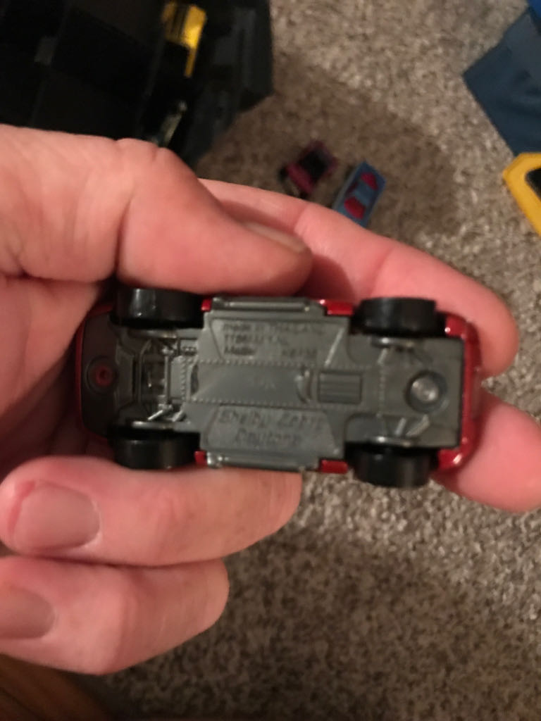 Shelby Cobra Daytona  toy car collectible - Main Image 2