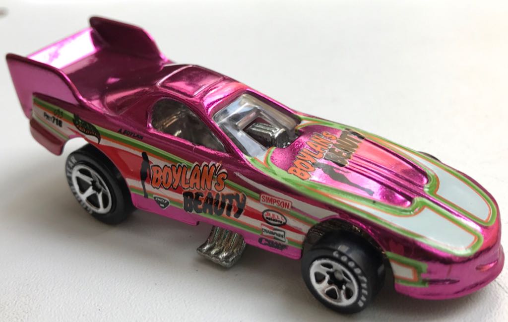 Classic Firebird Funny Car - 2005 - HW Classics Series - 1 toy car collectible - Main Image 2