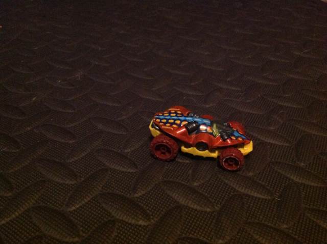 Swamp Buggy - 2013 HW Imagination - Dino Riders toy car collectible - Main Image 2