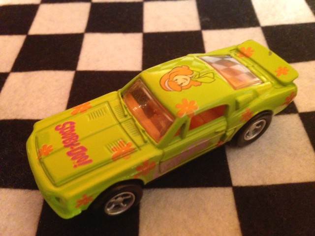 Racing Champions Green - Scooby Doo toy car collectible - Main Image 1