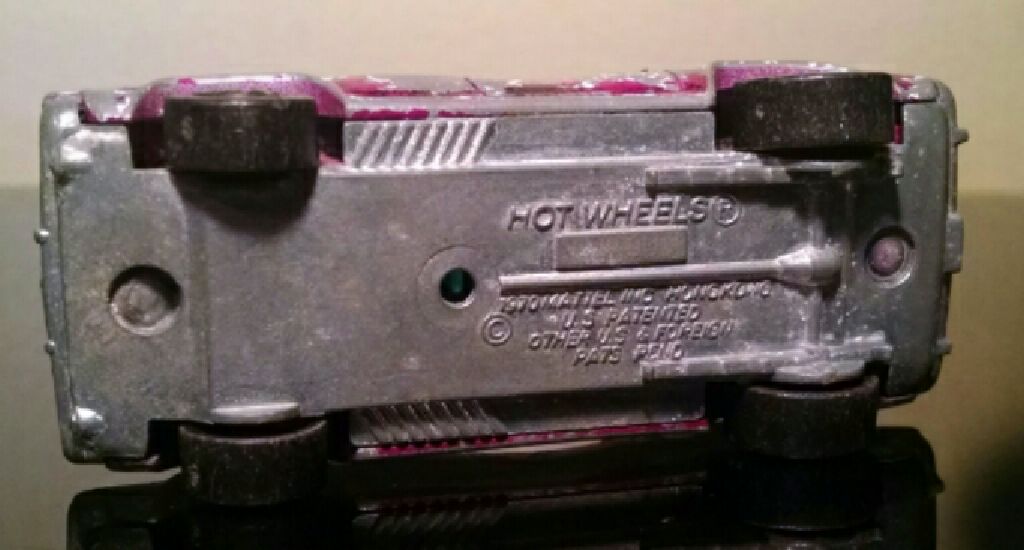 Roger Dodger  toy car collectible - Main Image 2