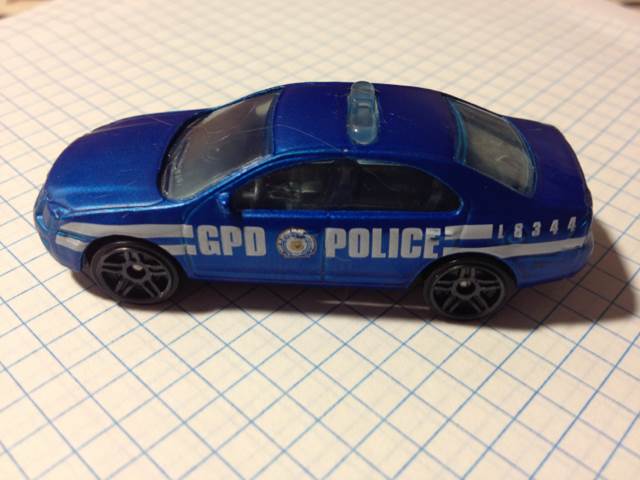 Ford Fusion - 2012 Batman Series toy car collectible - Main Image 2