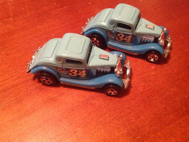 Ford 3-Window - 1934 (Loose) - 2013 HW Showroom - American Turbo toy car collectible - Main Image 2