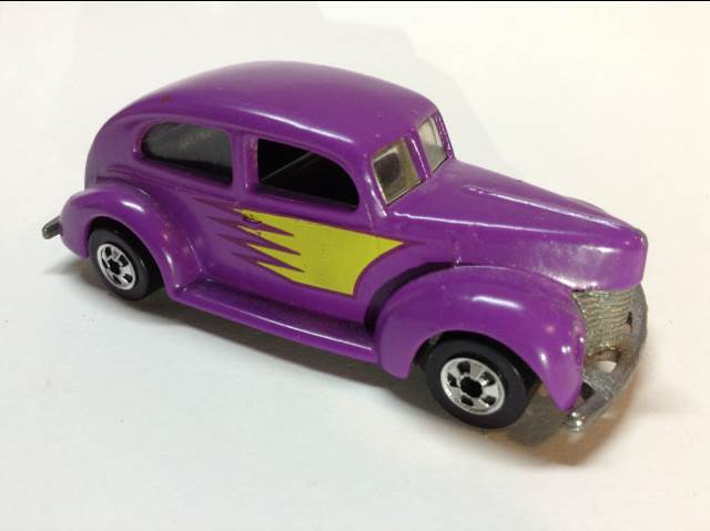 40 Ford 2-door - 1985 Hot Wheels toy car collectible - Main Image 1