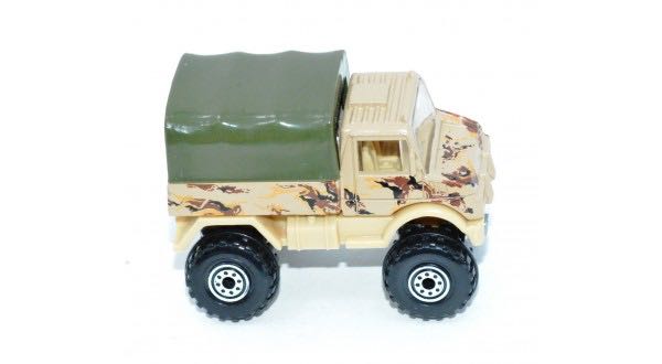 Mercedes-Benz Unimog - Basic Line toy car collectible - Main Image 2