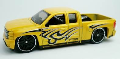 Chevy Silverado - 2014 HW Off-Road - Hot Trucks toy car collectible - Main Image 1