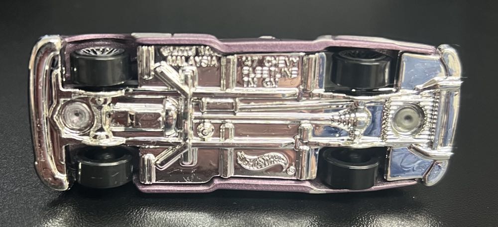 ‘47 Chevy Fleetline - 2004 First Editions toy car collectible - Main Image 3