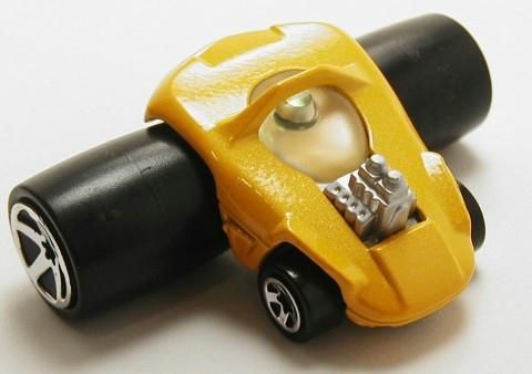 Silhouette (fatbax) - 2004 Happy Meal toy car collectible - Main Image 2