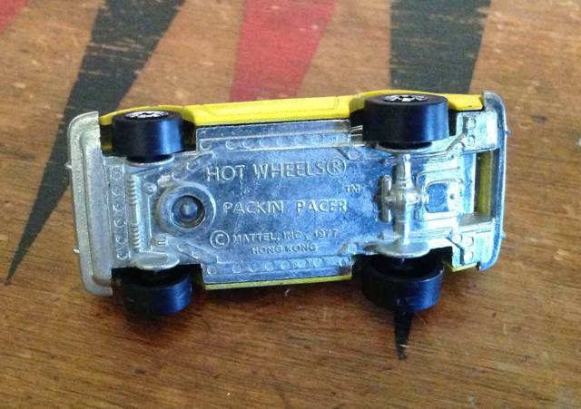 Packin Pacer - Flying Colors 1978 toy car collectible - Main Image 2