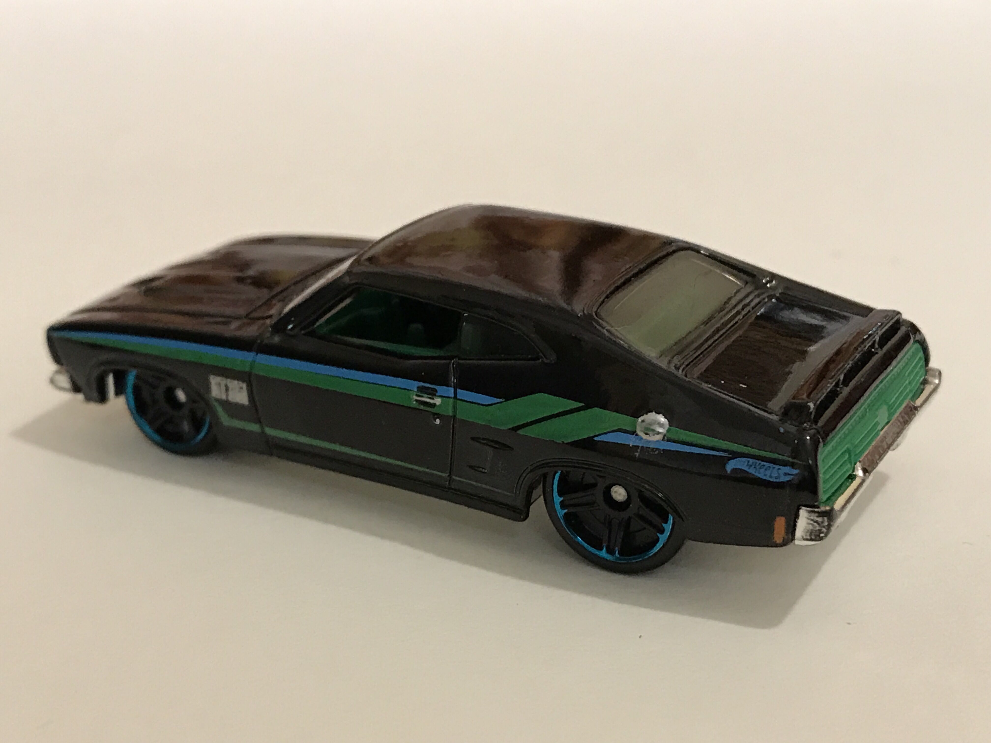 ’73 Ford Falcon XB - 2013 - HW Showroom - Garage toy car collectible - Main Image 2