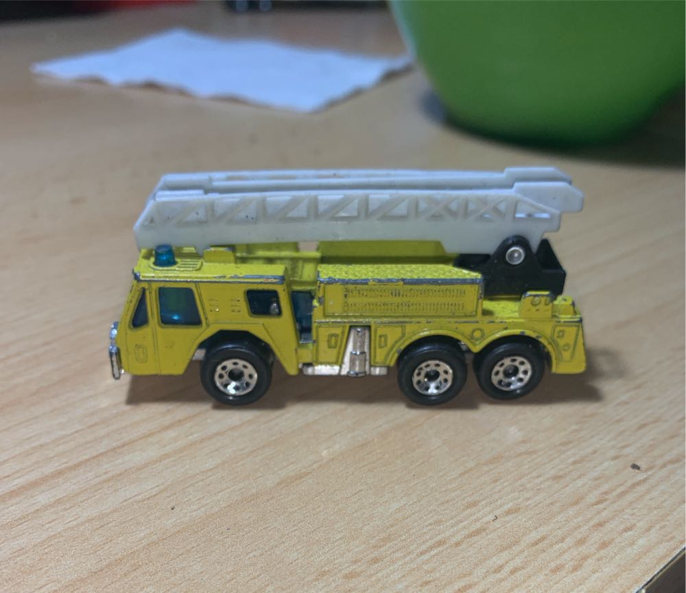 Fire Engine 82 - Matchbox toy car collectible - Main Image 2