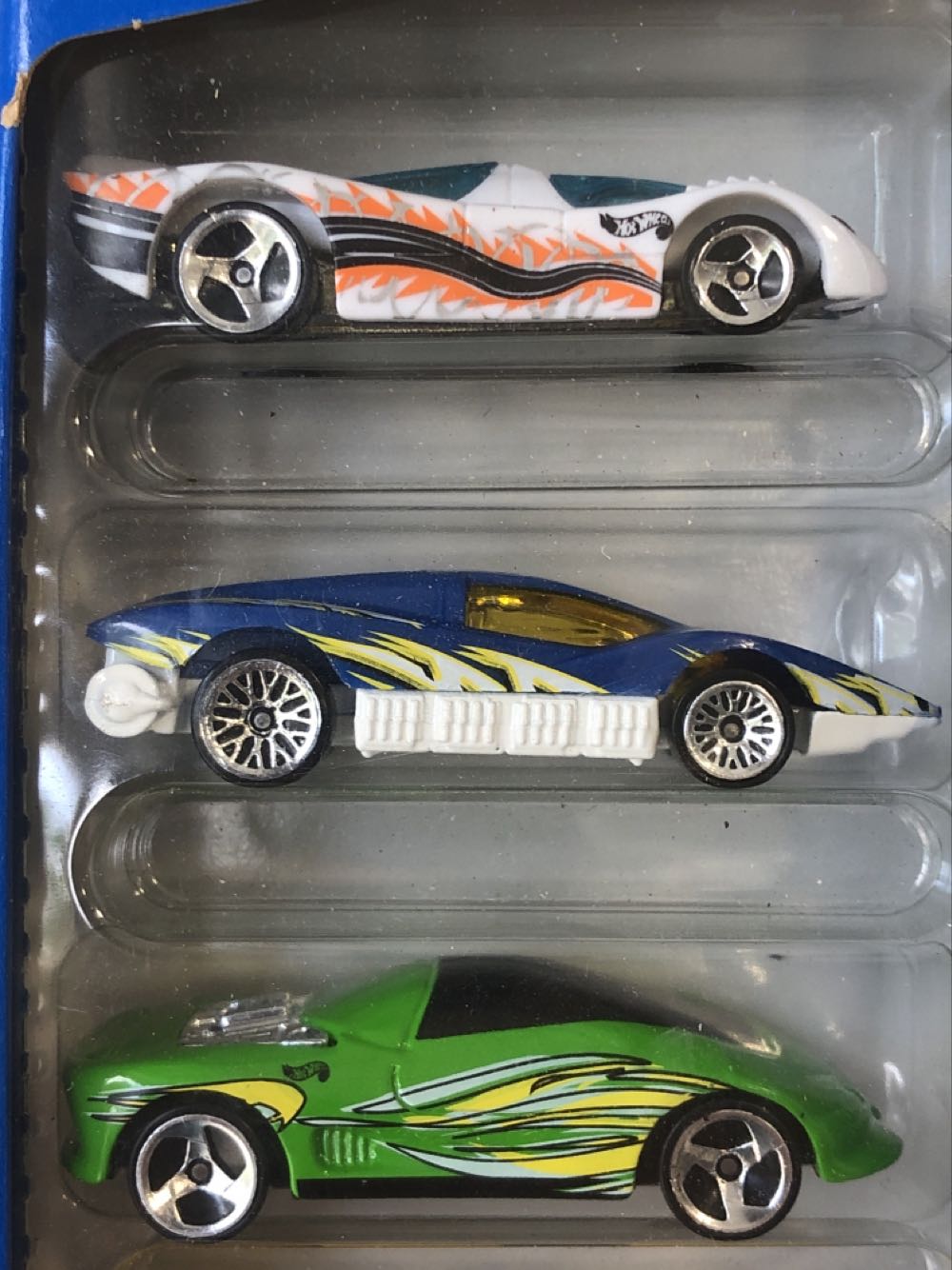 Tornado Twister - Tornado Twister 5 Pack toy car collectible - Main Image 2
