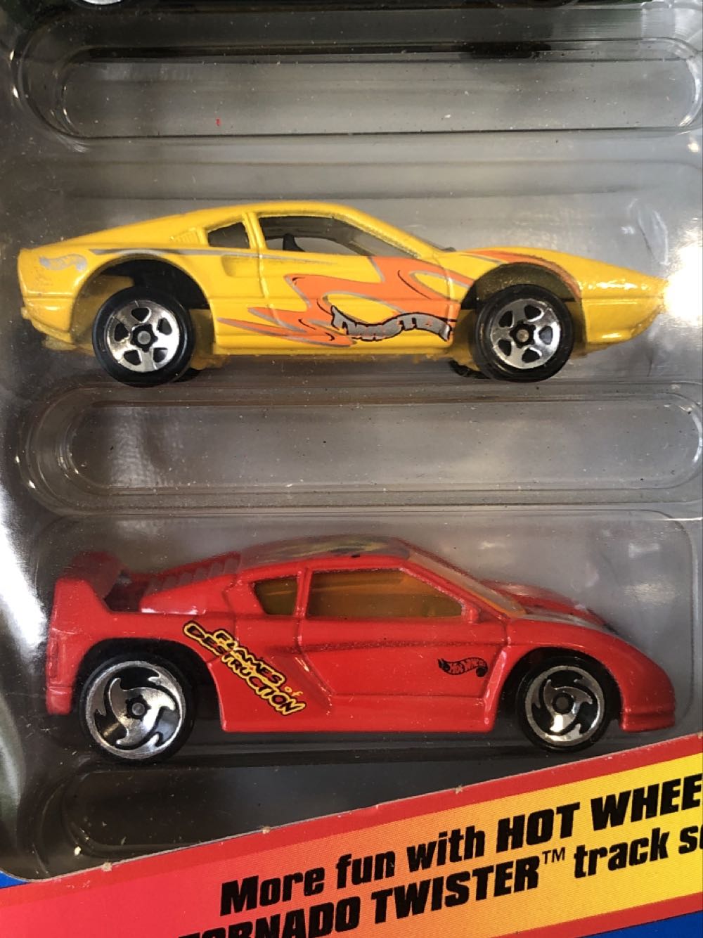 Tornado Twister - Tornado Twister 5 Pack toy car collectible - Main Image 3