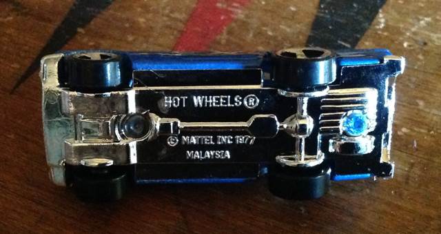 Chevy ’57, MF Blue - ’50s Cruisers toy car collectible - Main Image 2