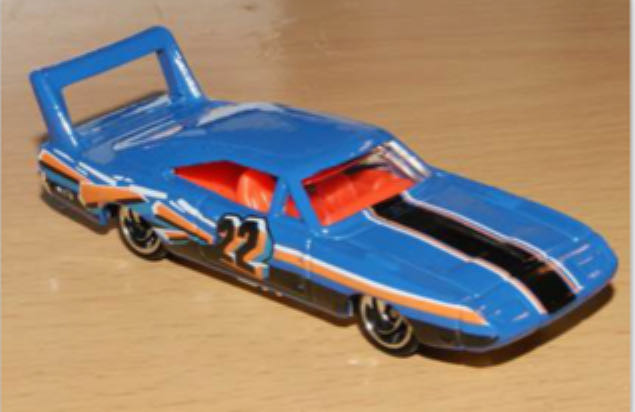 1970 Dodge Charger Daytona - 2000 Seein’ 3-D Series toy car collectible - Main Image 2