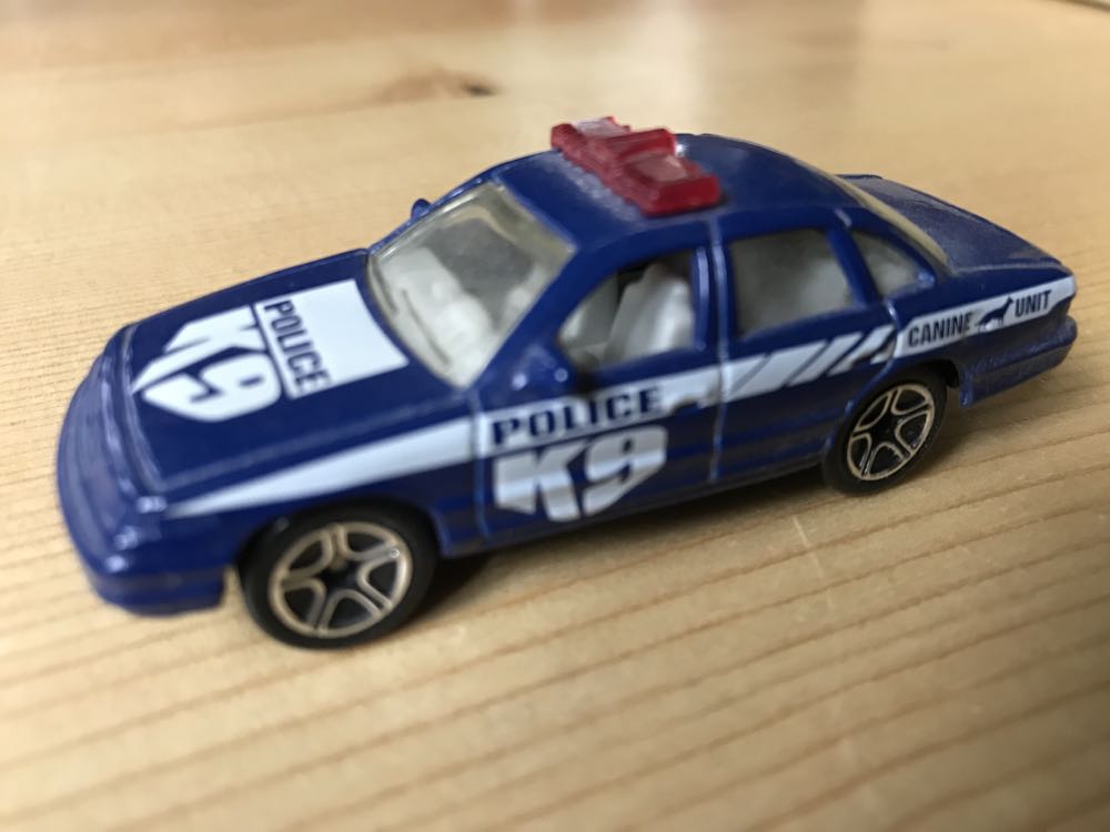 Ford Crown Victoria Police - Matchbox 75 toy car collectible - Main Image 2