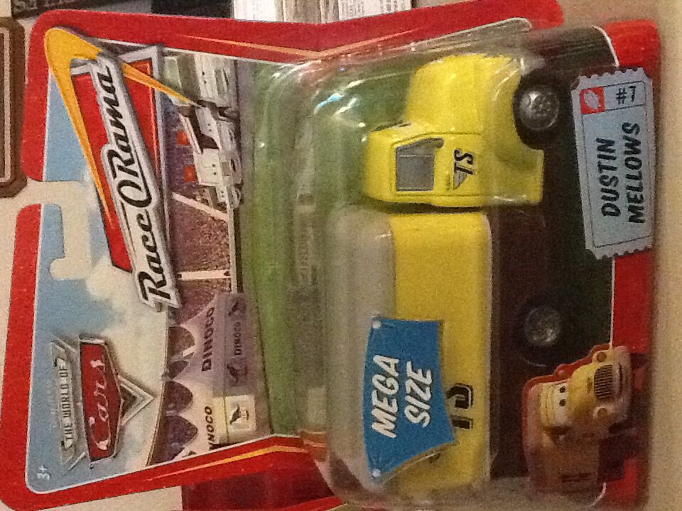 Dustin Mellows - (2013 - WGP) RETRO RADIATOR SPRINGS (8) toy car collectible - Main Image 2