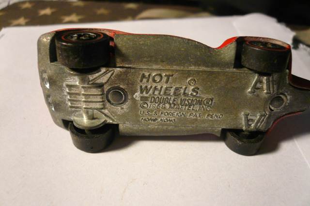 Double Vision - Redline toy car collectible - Main Image 2