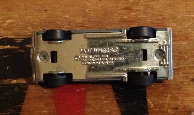 Lowdown - Flying Colors toy car collectible - Main Image 2