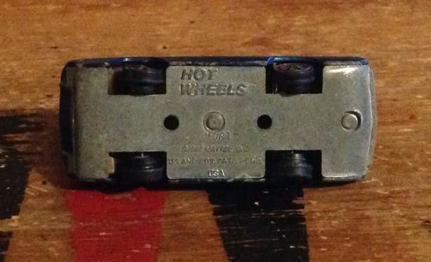 Deora - Redline toy car collectible - Main Image 2