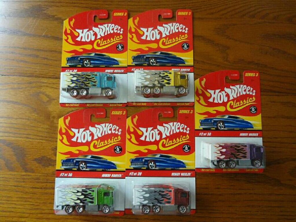 Hiway Hauler - Classics Series 3 toy car collectible - Main Image 2
