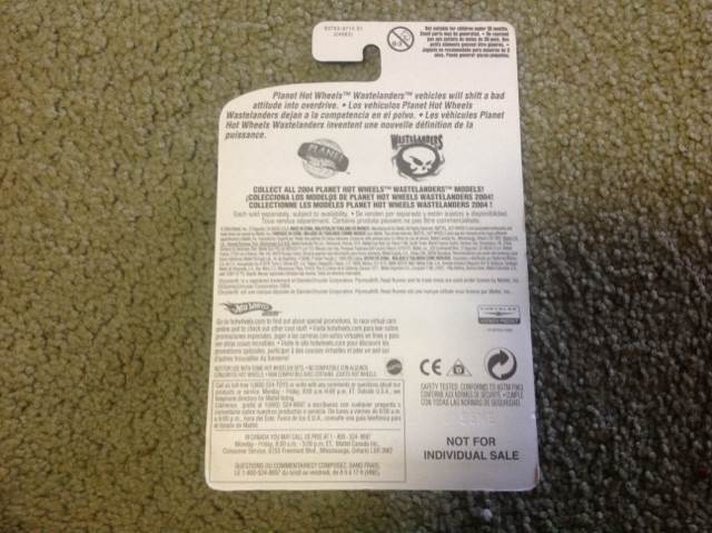 1970 Plymouth Roadrunner - 2004 - Wastelanders toy car collectible - Main Image 2