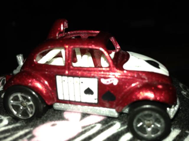 Volkswagen Beetle  toy car collectible - Main Image 2