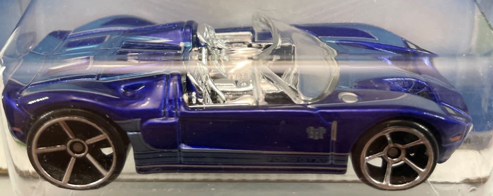 Ford GTX1 - ’10 Treasure Hunt toy car collectible - Main Image 2