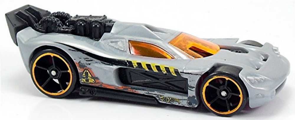 Spine Buster - Attack Pack 5-Pack toy car collectible - Main Image 4