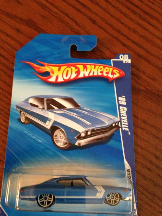 G2a Car Transporter Gift Set