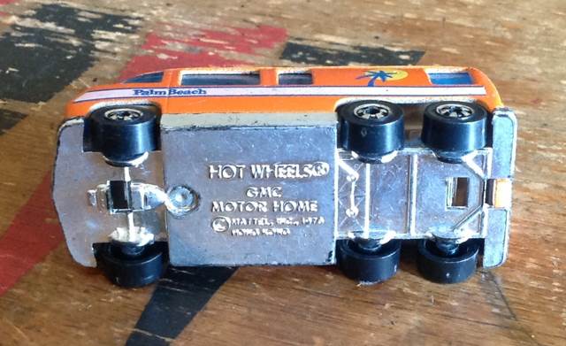 GMC Motorhome - 1979 - Hot Wheels toy car collectible - Main Image 2
