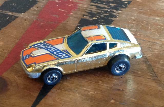 Z Whiz - Golden Machines toy car collectible - Main Image 1