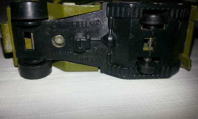 Gun Bucket - Flying Colors toy car collectible - Main Image 2