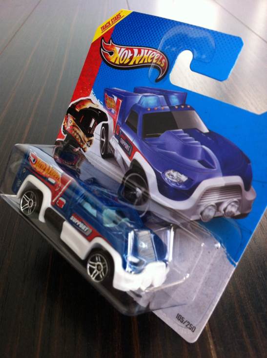 Rescue Duty (Loose) - 2013 HW Racing - HW Race Team toy car collectible - Main Image 2