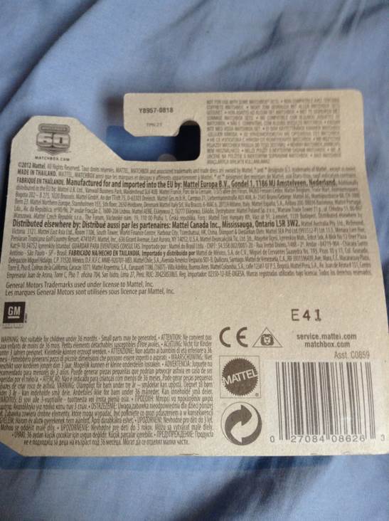 Matchbox Chevy Silverado - MBX Explorers toy car collectible - Main Image 2