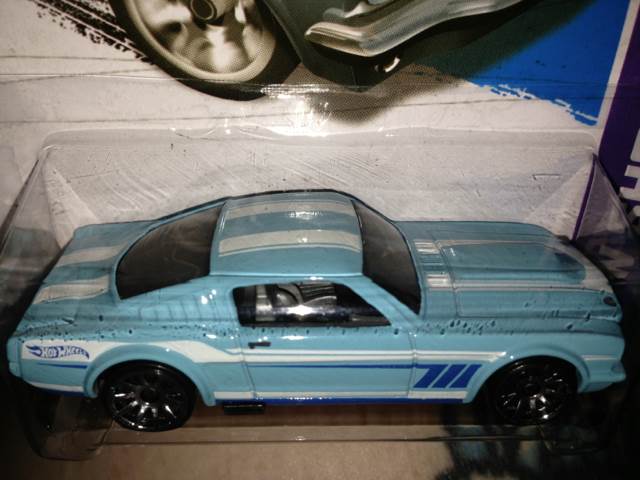 1965 Mustang 2+2 Fastback - HW Showroom: Muscle Mania toy car collectible - Main Image 2