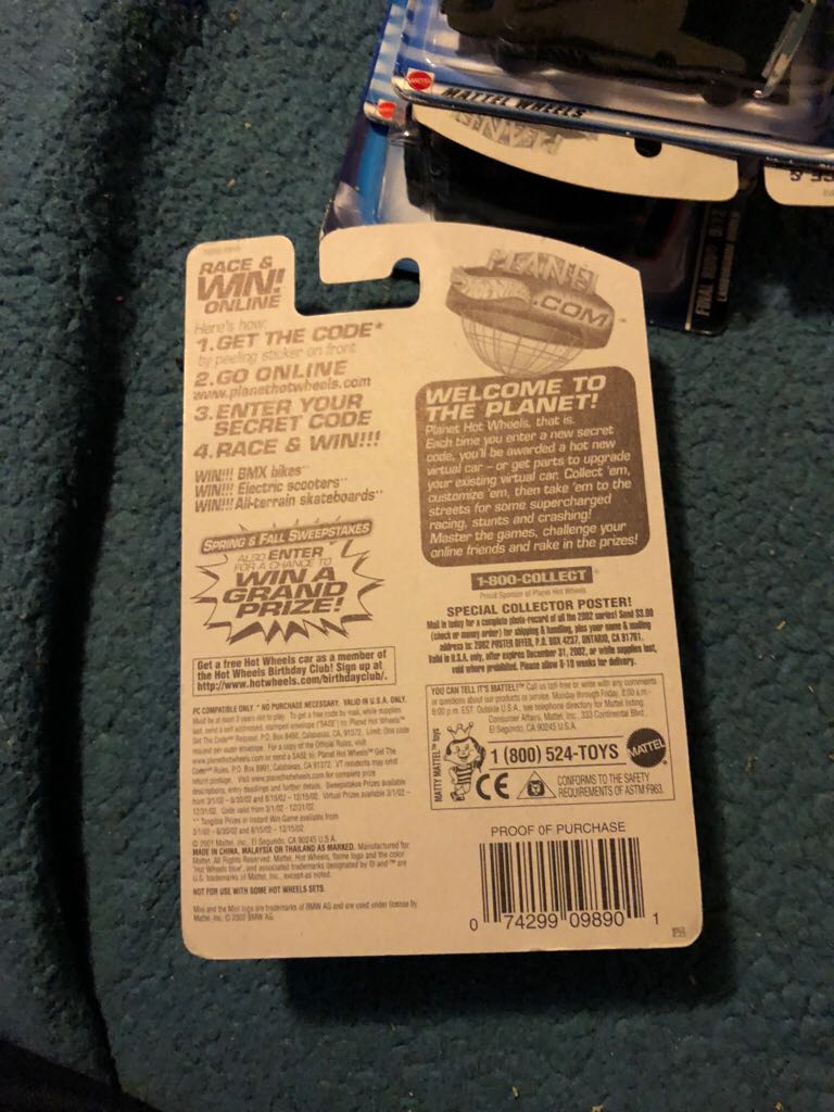 Mini Cooper - Race & Win toy car collectible - Main Image 2