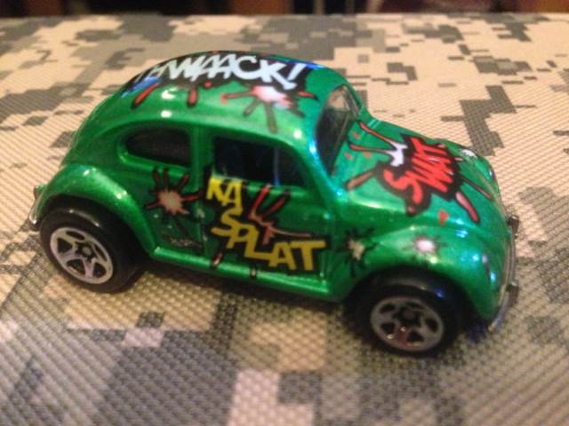 Volkswagen Beetle - Biff! Bam! Boom! Series toy car collectible - Main Image 2